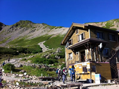 仙丈ケ岳の山小屋